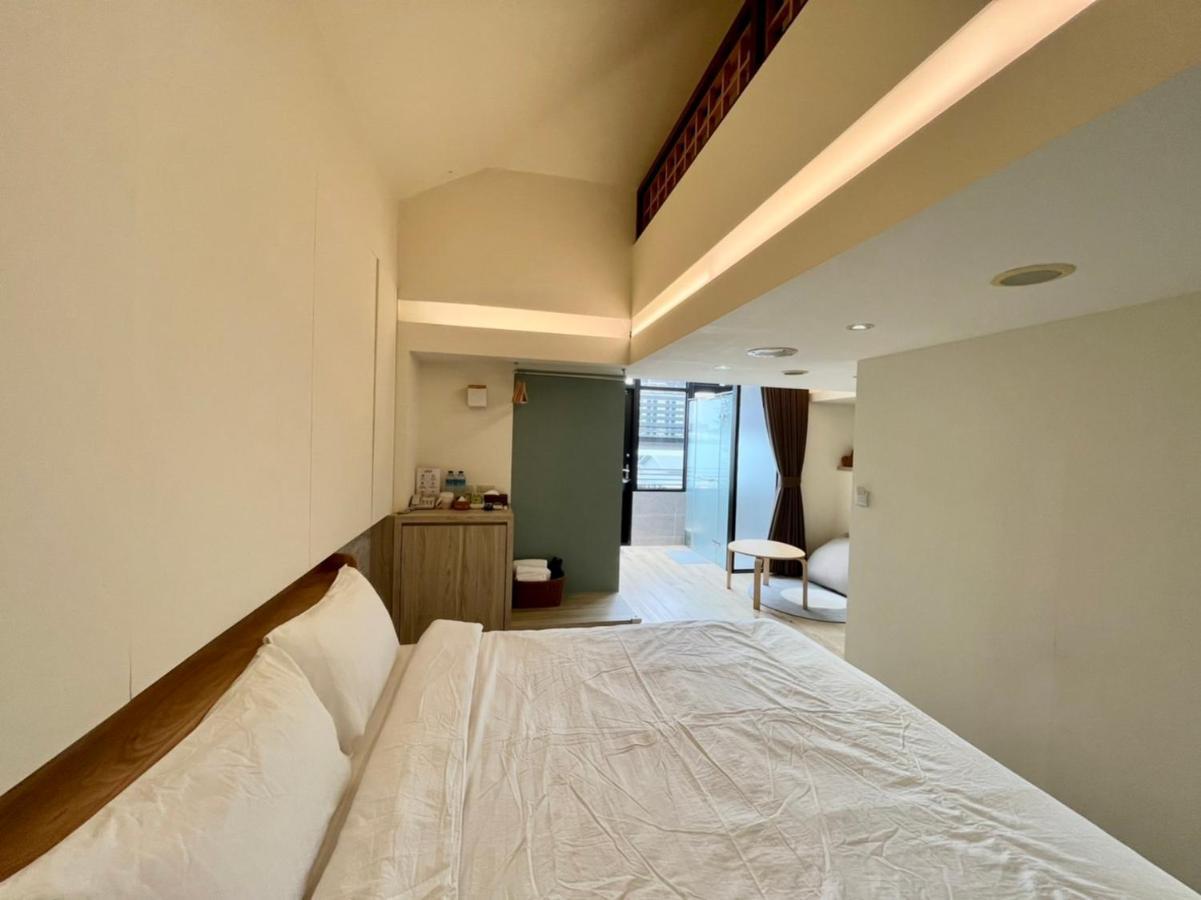 Bed and Breakfast 松語墅溫泉居 Pine Hot Spring Цзяоси Экстерьер фото