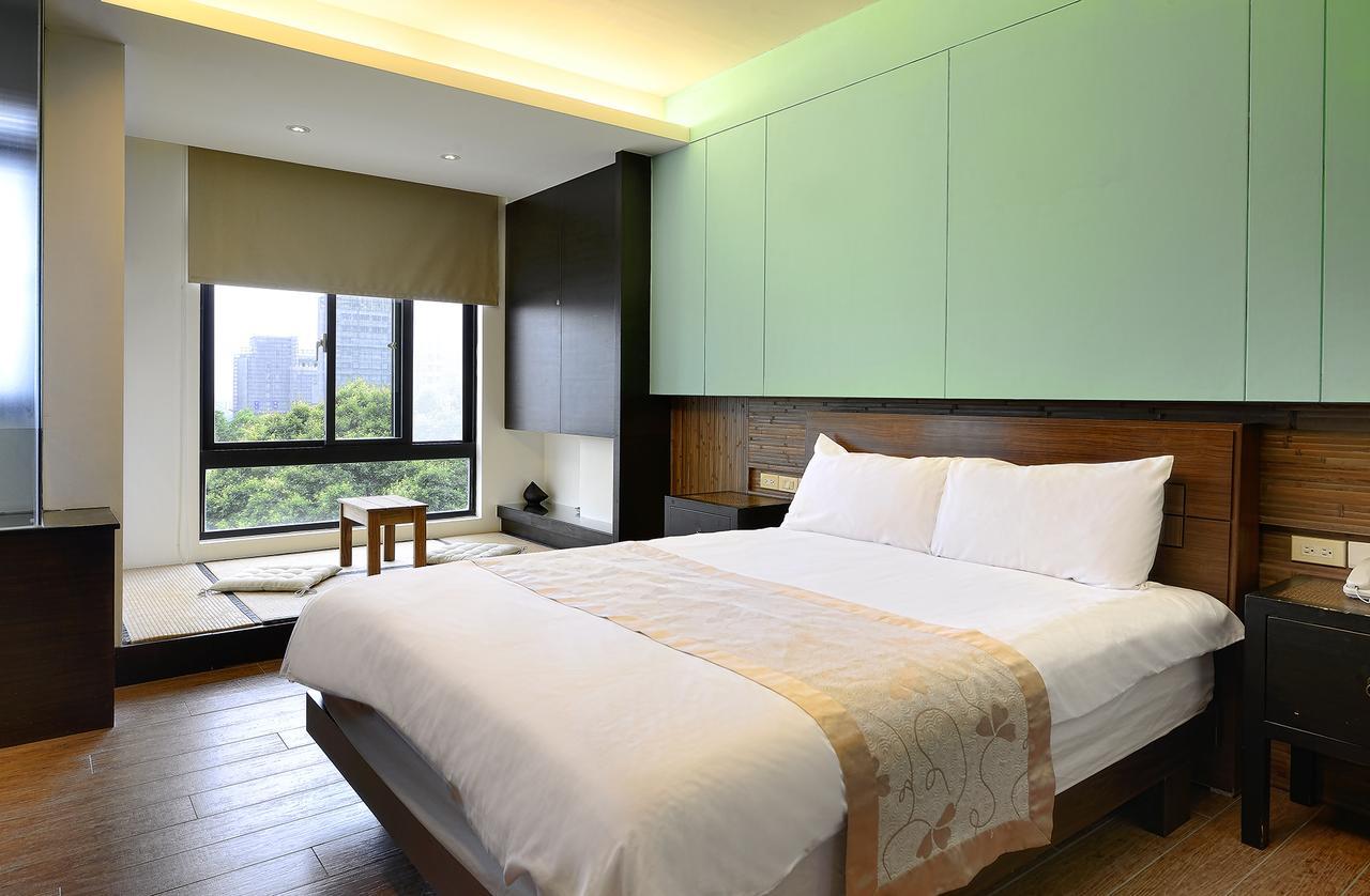 Bed and Breakfast 松語墅溫泉居 Pine Hot Spring Цзяоси Экстерьер фото