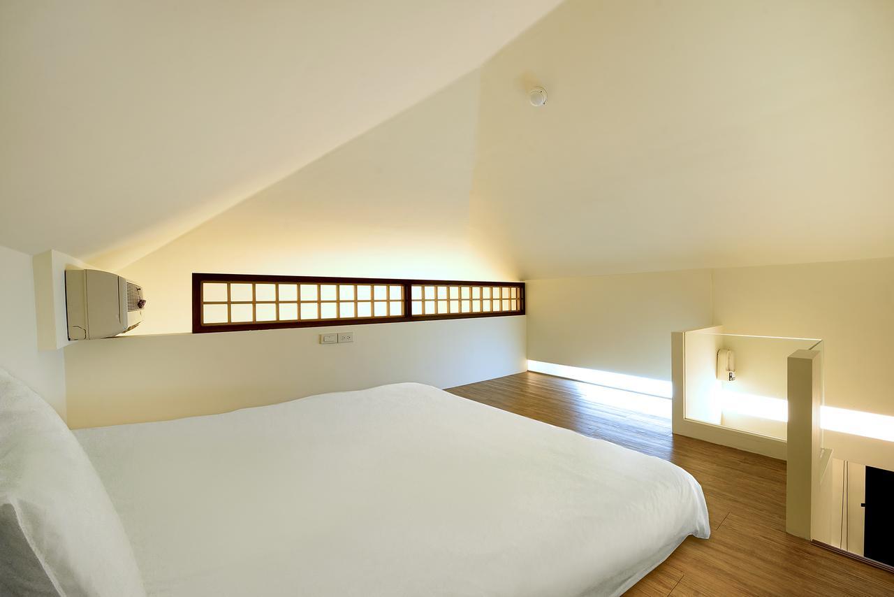 Bed and Breakfast 松語墅溫泉居 Pine Hot Spring Цзяоси Экстерьер фото