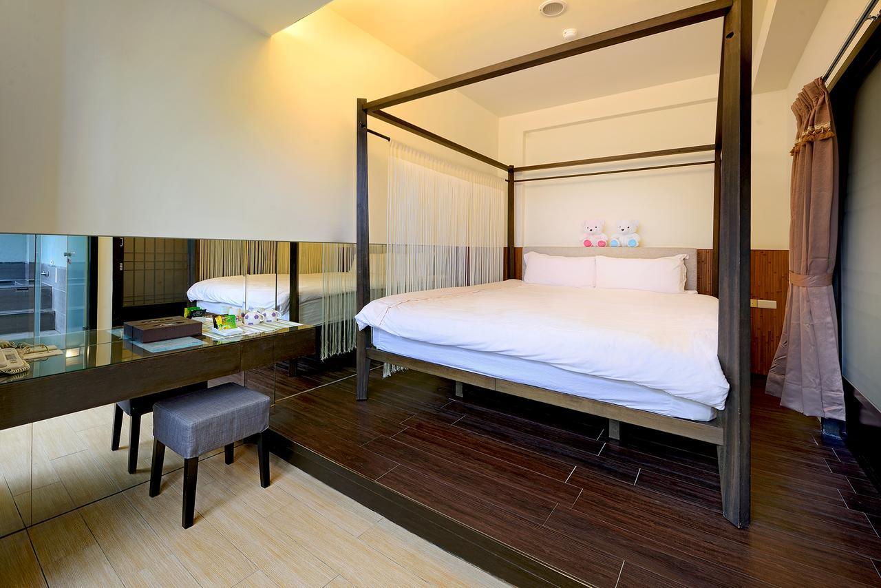 Bed and Breakfast 松語墅溫泉居 Pine Hot Spring Цзяоси Экстерьер фото